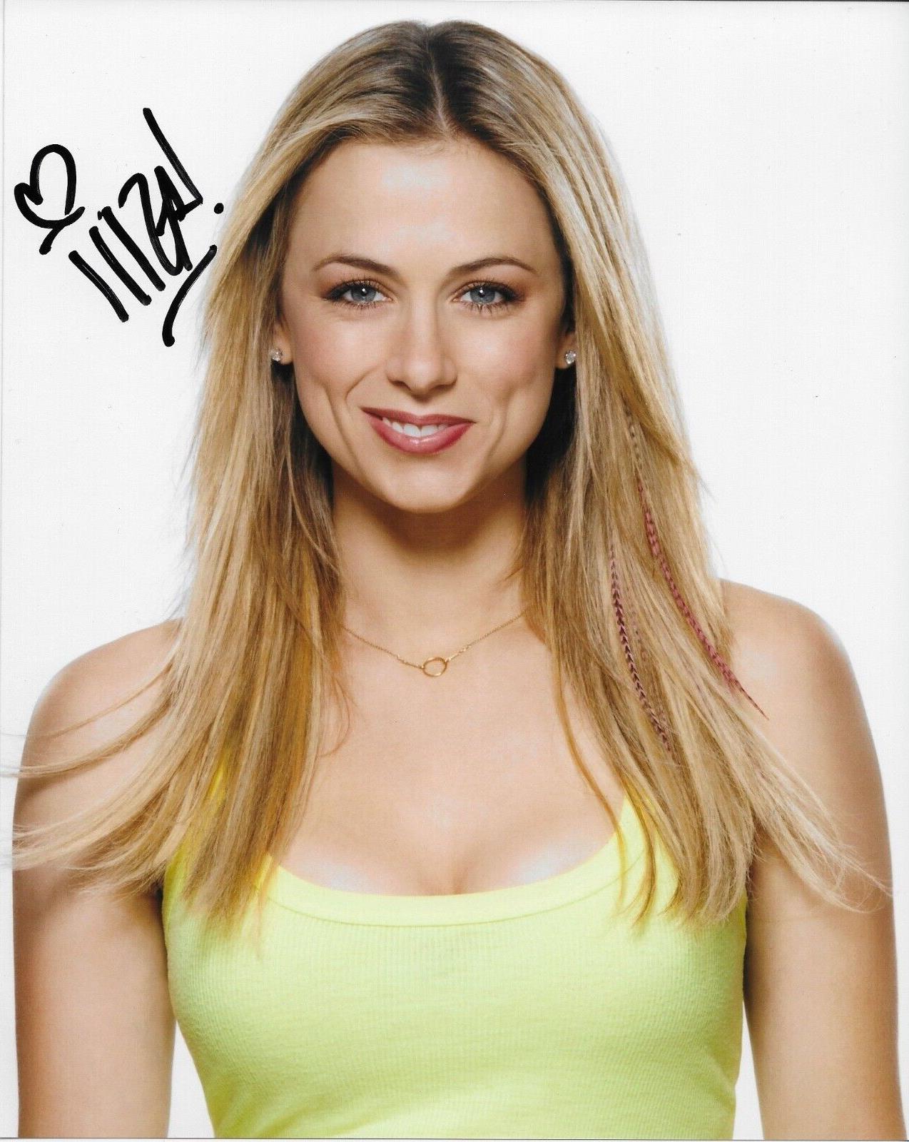 Signed Iliza Shlesinger Last Comic Standing Autographed 8x10 Photo #11 Original