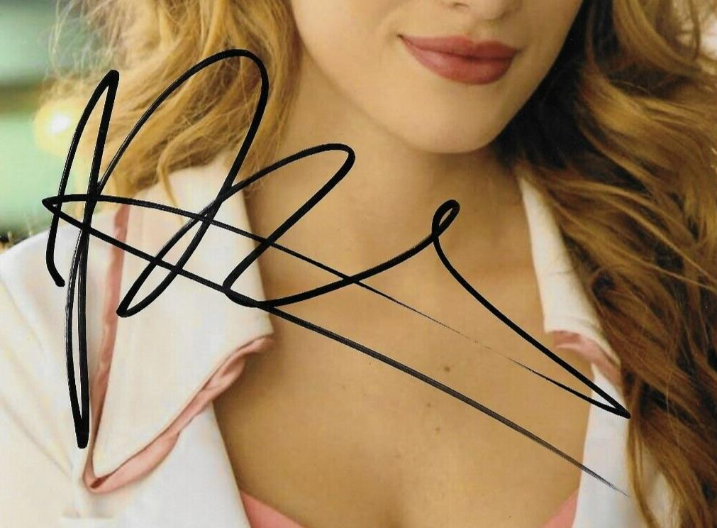 Signed Bella Thorne Shake It Up Autographed 8x10 Photo #3 Original