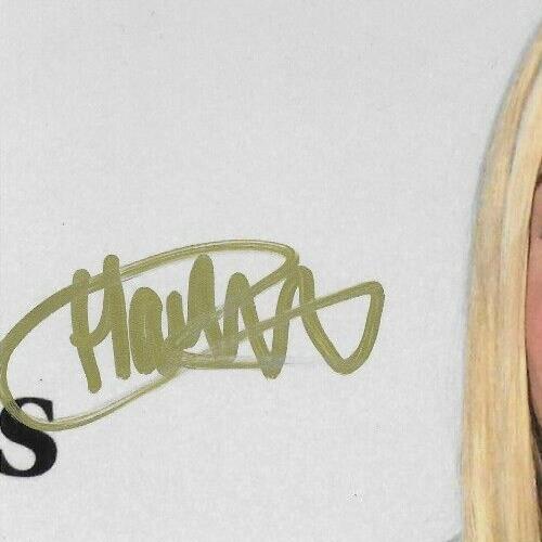 Harley Quinn Smith Tusk Yoga Hosers autographié 8x10 Photo #1 Original