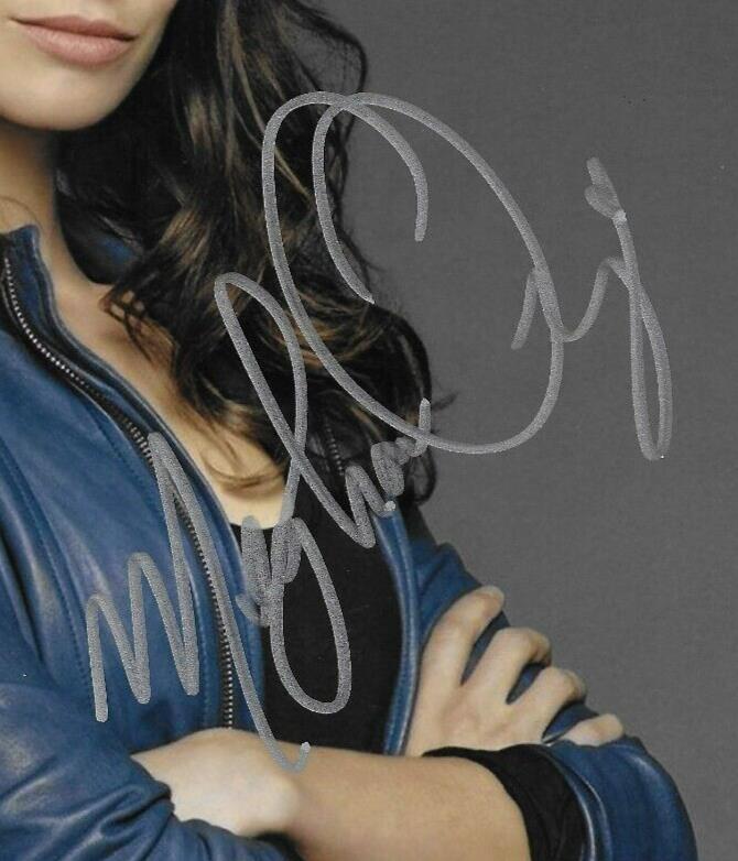Signed Meghan Ory Once Upon A Time Autographed 8x10 Photo #2 Original