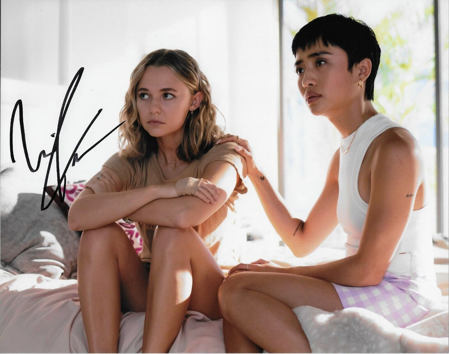 Signé Madison Iseman Je sais ce que tu as fait l'été dernier 8x10 Photo #2 Original