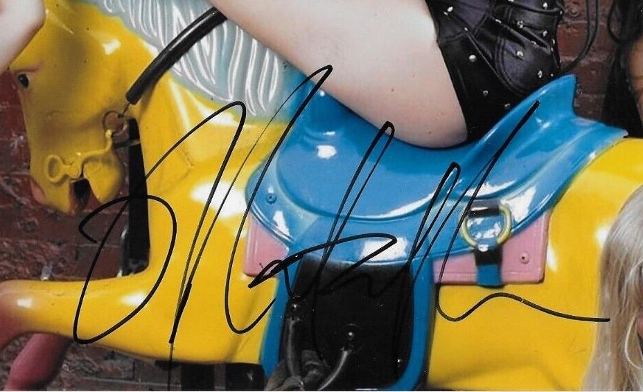 Signed Natasha Leggero Actress Comedian Ugly American 8x10 Photo #4 Original