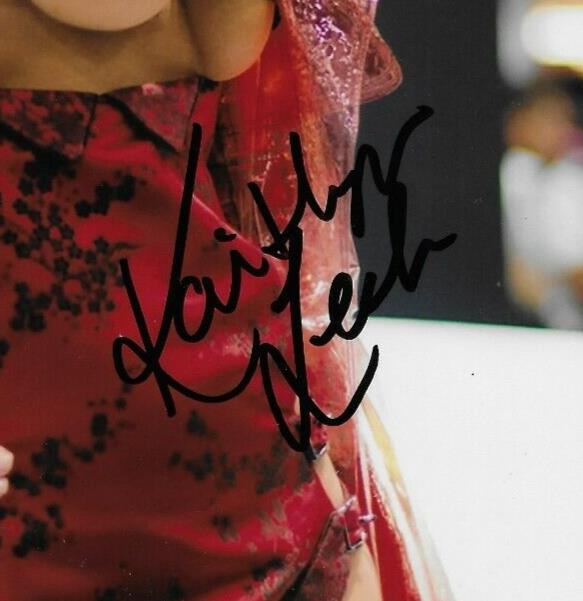 Signed Kaitlyn Leeb Actress Total Recall Autographed 8x10 Photo #8 Original