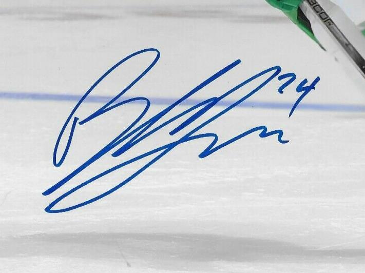 Signed Bobby McMann Toronto Maple Leafs Autographed 8x10 Photo #2 Original