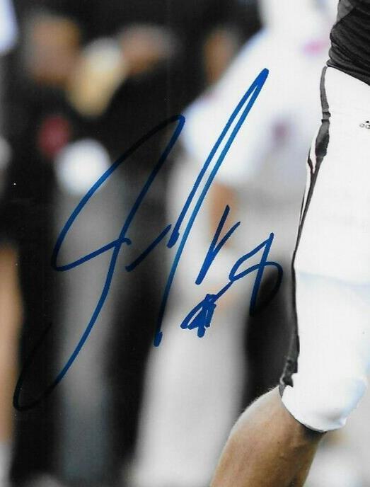 Signed Zach Collaros Winnipeg Blue Cincinnati Bearcats 8x10 Photo #2 Original