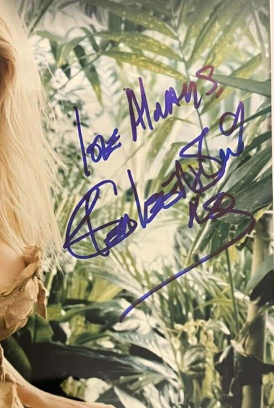 Signed Gena Lee Nolin Actress Model Sheena 12x18 Photo #4 JSA Authentication