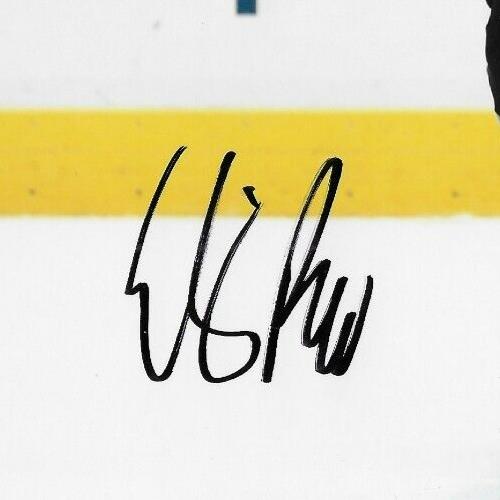Signed Elias Pettersson Vancouver Canucks Autographed 8x10 Photo #1 Original