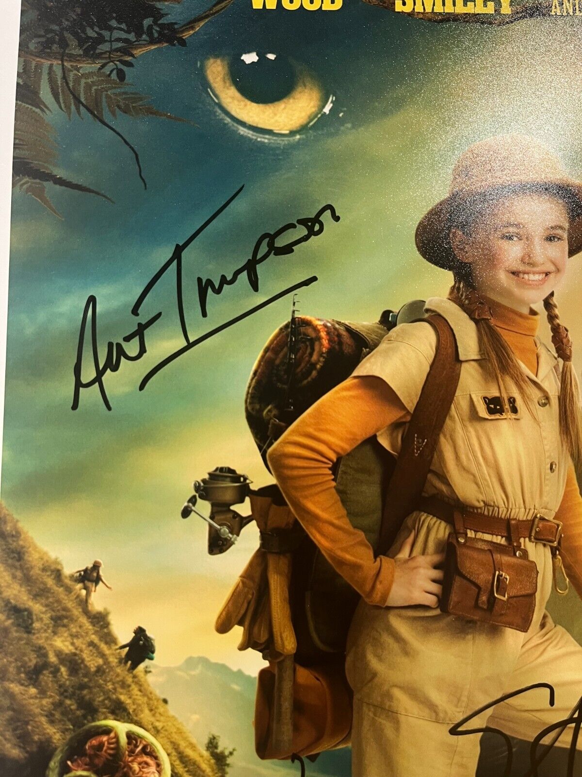 Photo signée Bookworm 12x18 Elijah Wood Nell Fisher Ant Timpson Acteur JSA