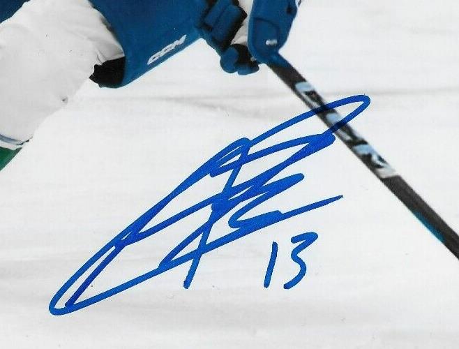 Photo autographiée 8x10 signée Arshdeep Bains Vancouver Canucks #1 Original