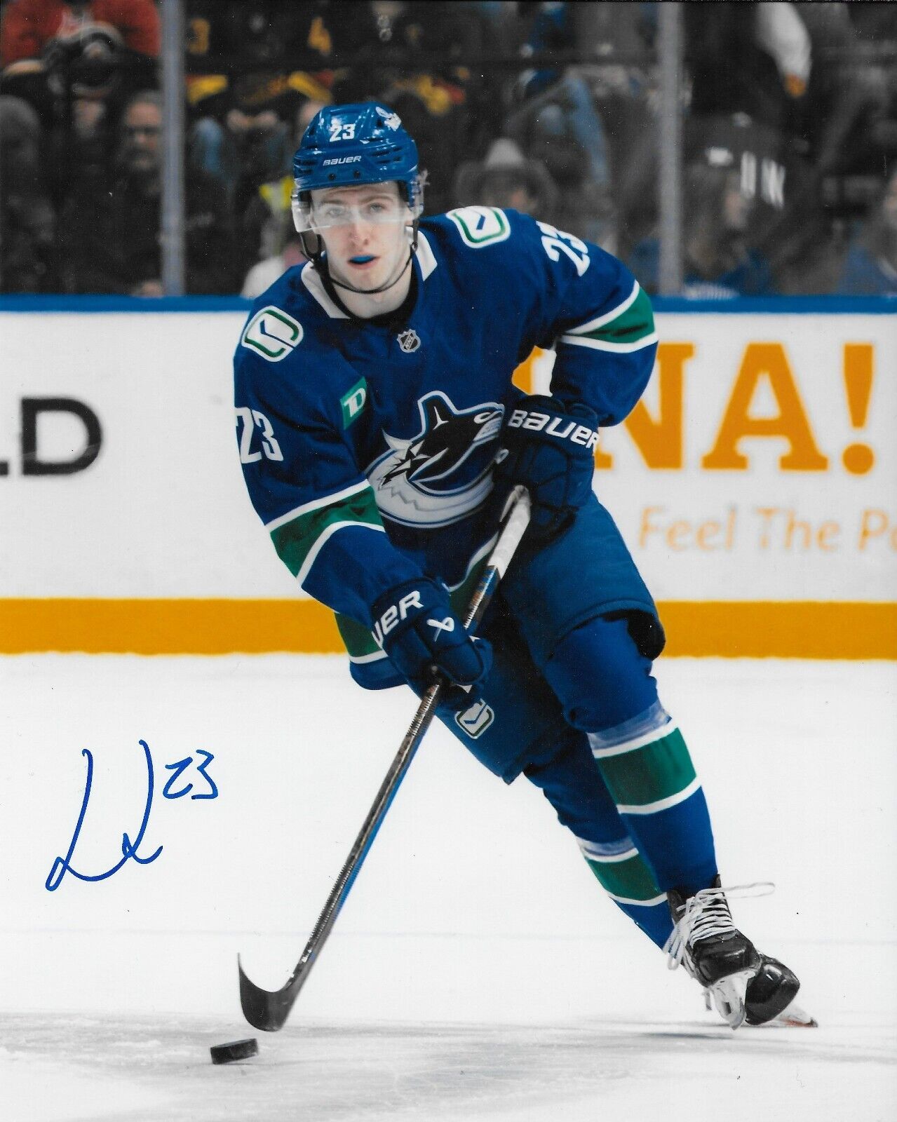 Photo autographiée 8x10 signée Jonathan Lekkerimaki Vancouver Canucks #2 Original