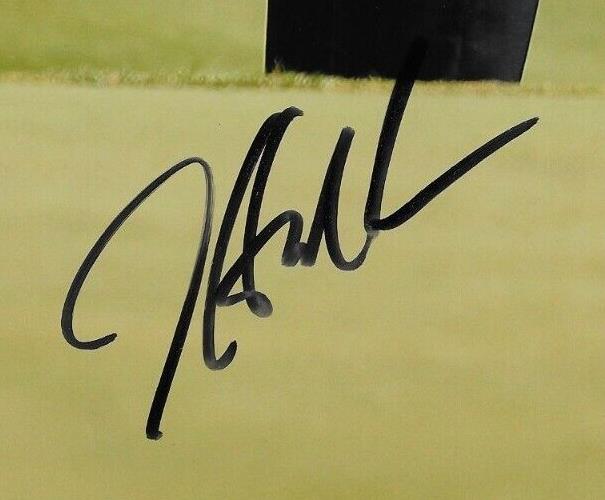Signed Hunter Mahan PGA Golf Autographed 8x10 Photo #6 Original