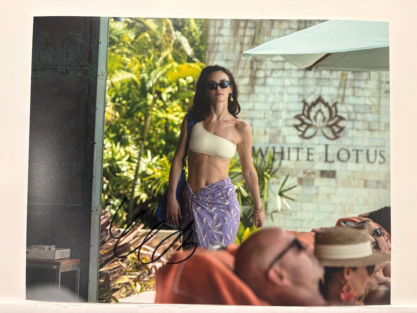 Actress Charlotte Le Bon Signed White Lotus1 1x14 Photo Chloe 2