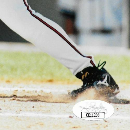 Signed Chipper Jones Atlanta Braves Autographed 8x10 Photo #1 JSA Authentication