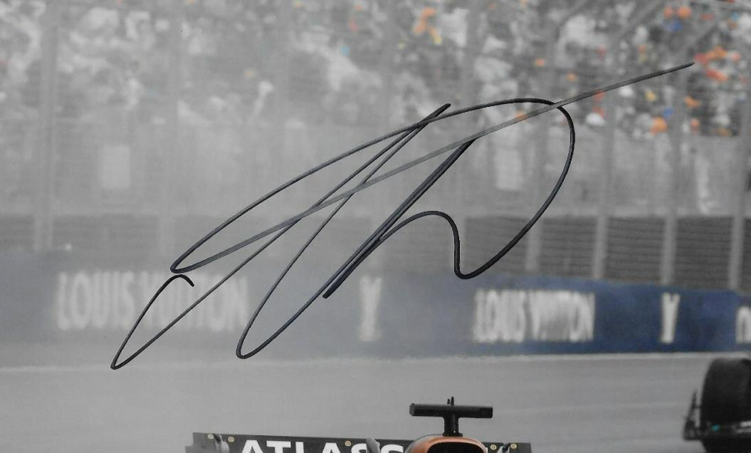 Signed Alexander Alex Albon Formula 1 Williams Racing 8x10 Photo #3 Original