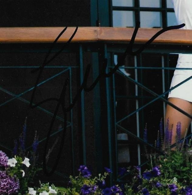 Signed Iga Swiatek WTA Tennis Autographed 8x10 Photo #1 Original