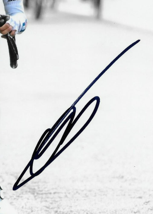 Signed Cycling Oscar Onley UCI Team Picnic–PostNL 8x10 Photo #3 Original