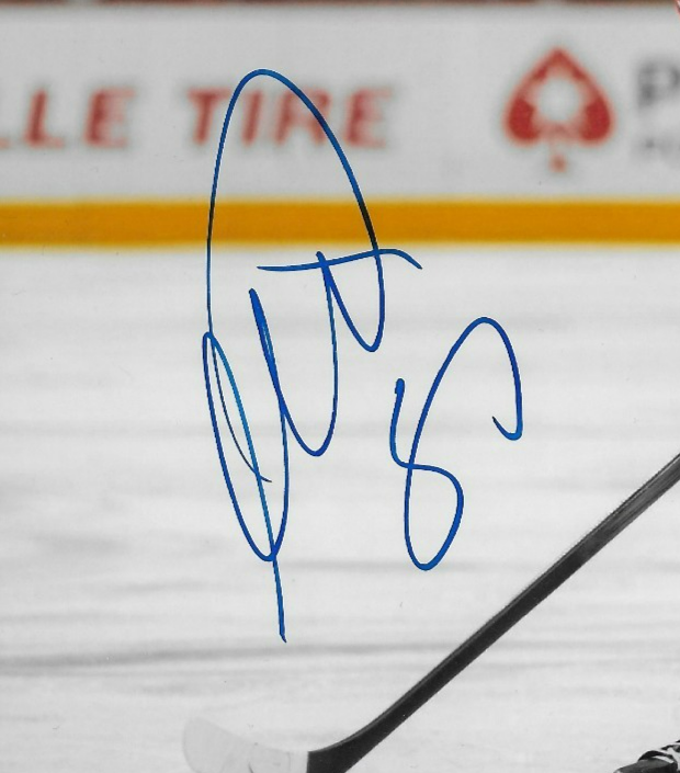 Signed Moritz Seider Detroit Red Wings Autographed 8x10 Photo #2 Original