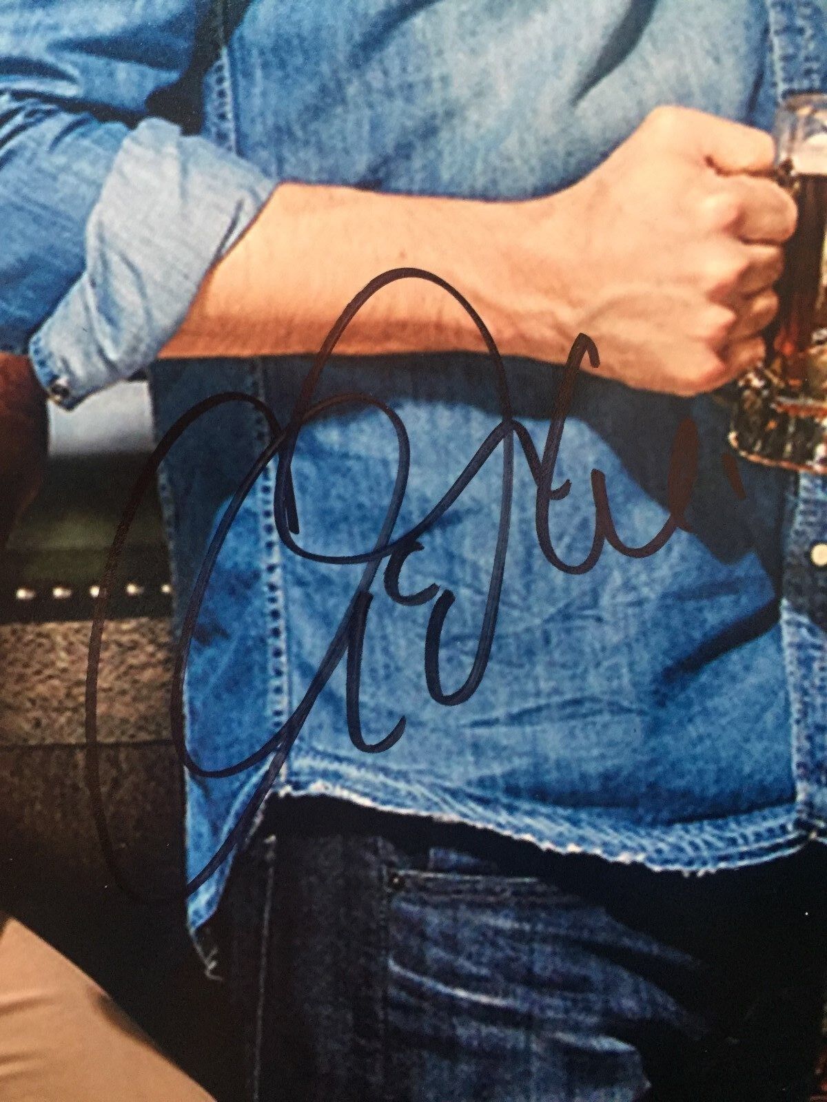 Autographed Undateable cast signed 11x14 w/JSA Bianca Kajlich Bridgit Mendler