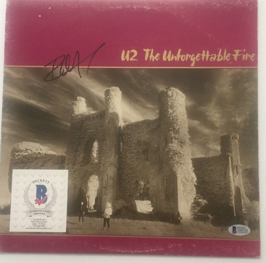 Vinyle autographié U2 The Unforgettable Fire signé par Edge certifié par Beckett