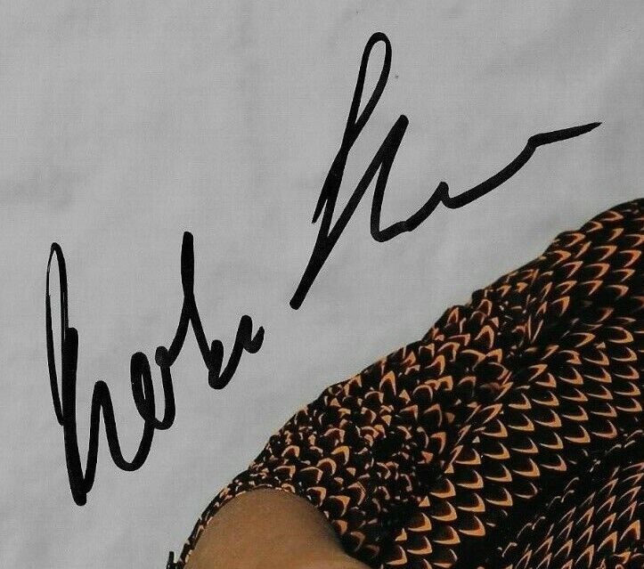 Autographed Actress Robin Thede signed 8x10 The Rundown 2