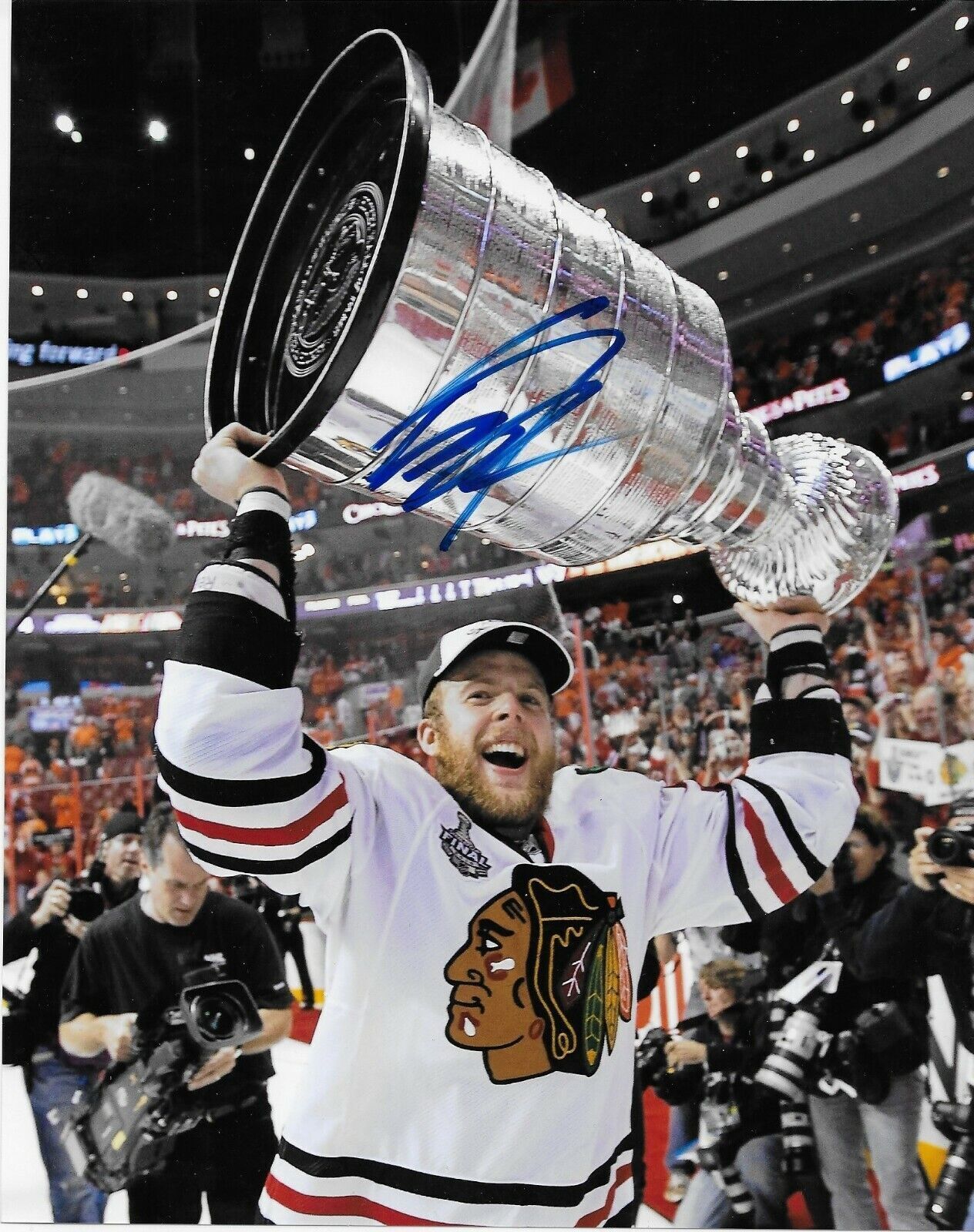 Autographed Chicago Blackhawks Kris Versteeg Stanley Cup 8x10 Photo Original