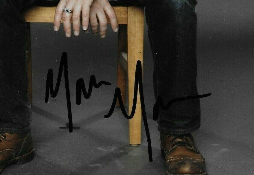 Photo autographiée 8x10 signée par Marc Maron Glow #4