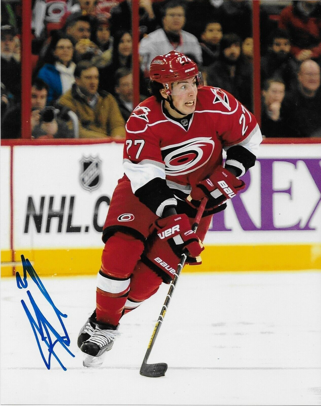 Photo autographiée de Justin Faulk des Hurricanes de la Caroline 8x10 #2 Original