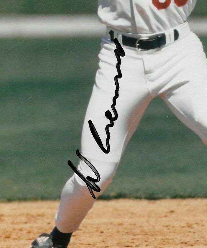 Autographed Los Angeles Dodgers Wilton Guerrero 8x10 Photo Original