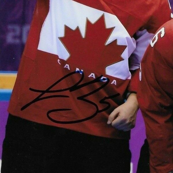 Auto Lauriane Rougeau Rebecca Johnston Laura Fortino Team Canada 2014 8x10 Photo
