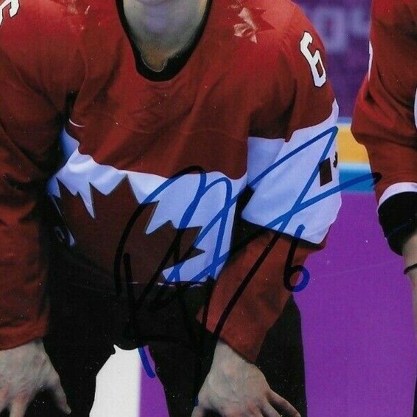 Auto Lauriane Rougeau Rebecca Johnston Laura Fortino Team Canada 2014 8x10 Photo