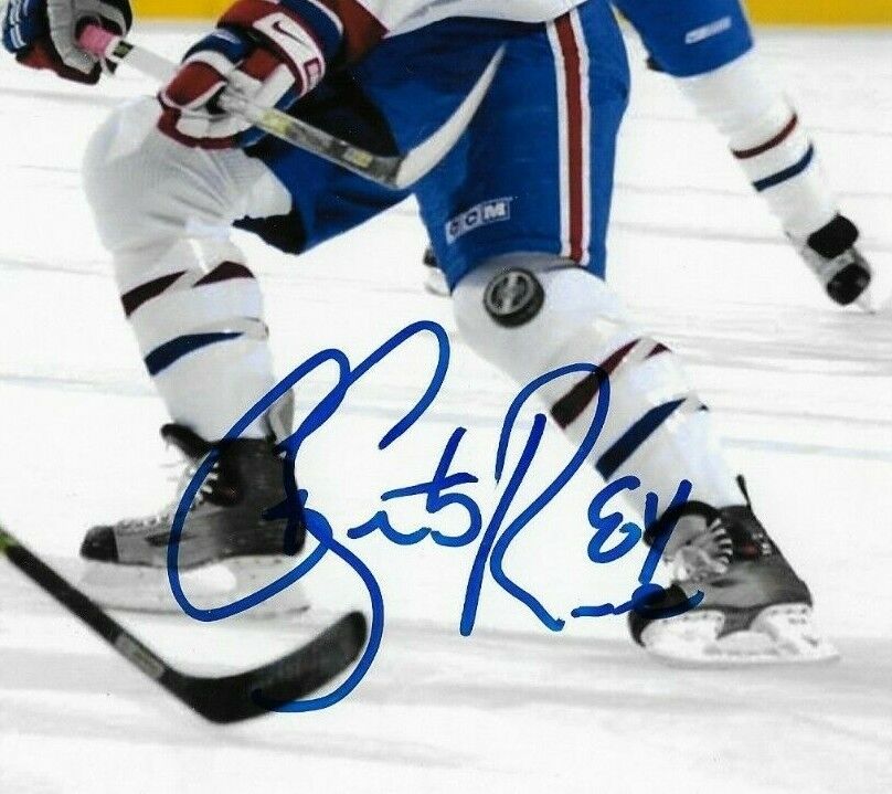 Autographed Montreal Canadiens Guillaume Latendresse 8x10 Photo #2 Original