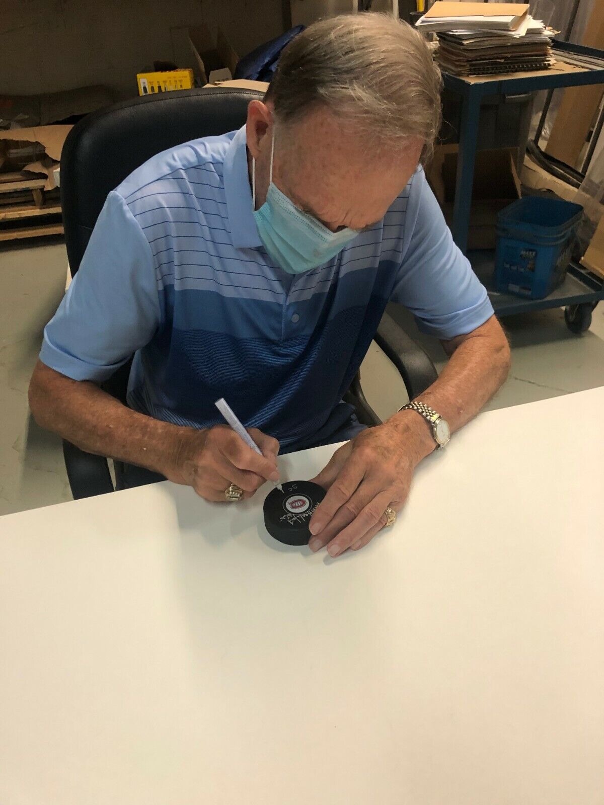 Photo autographiée de Leon Rochefort des Canucks de Vancouver 8x10