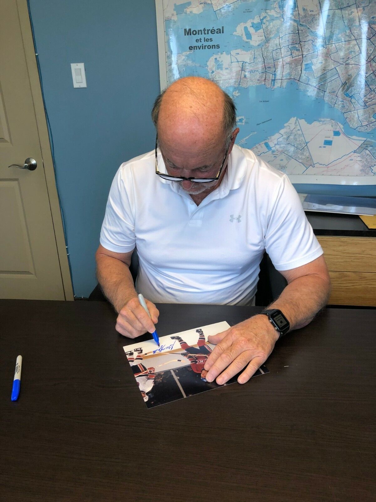 Autographed Montreal Canadiens Hall of Famer Steve Shutt 8x10 Photo #3 w Hof F93