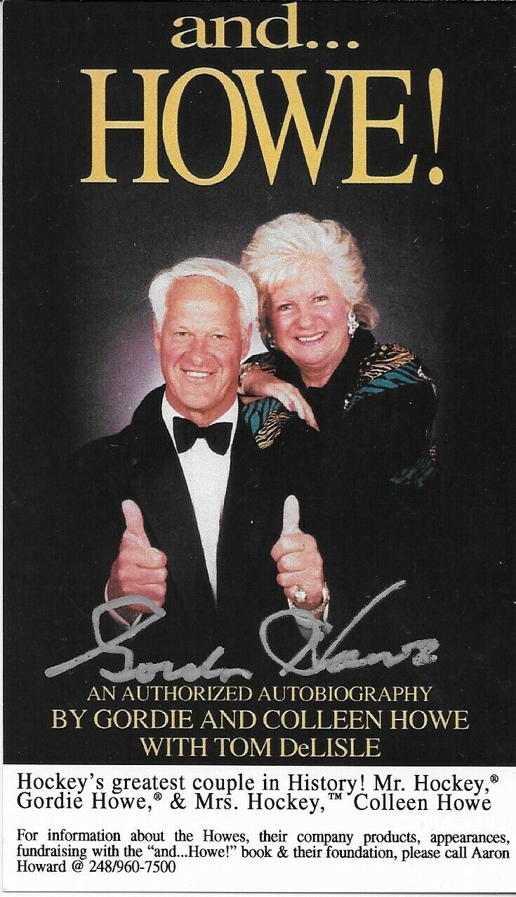 Carte postale originale autographiée de Gordie Howe et... Howe