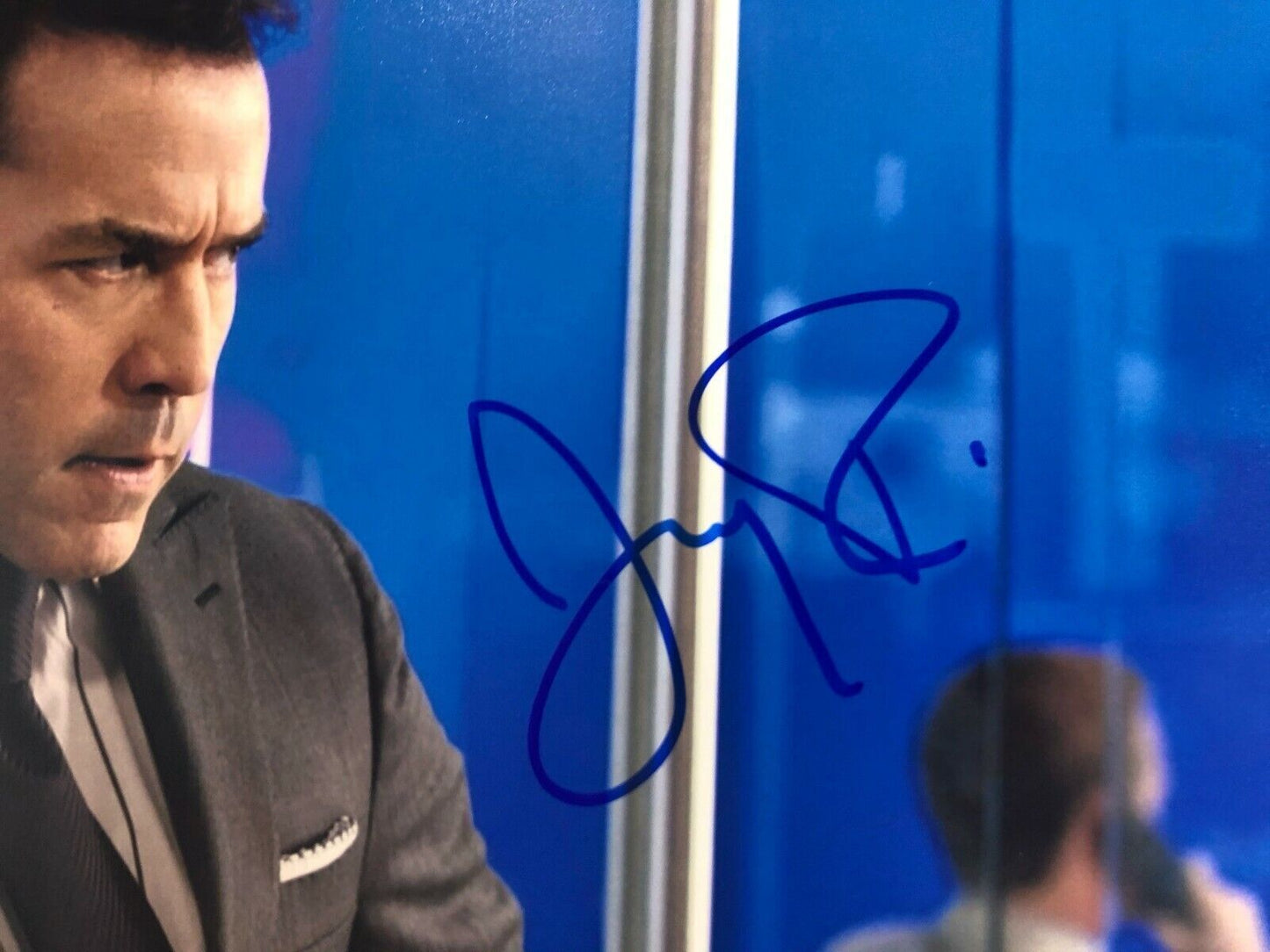 Autographed Jeremy Piven Entourage 11x14 Photo signed Ari Gold JSA witnessed