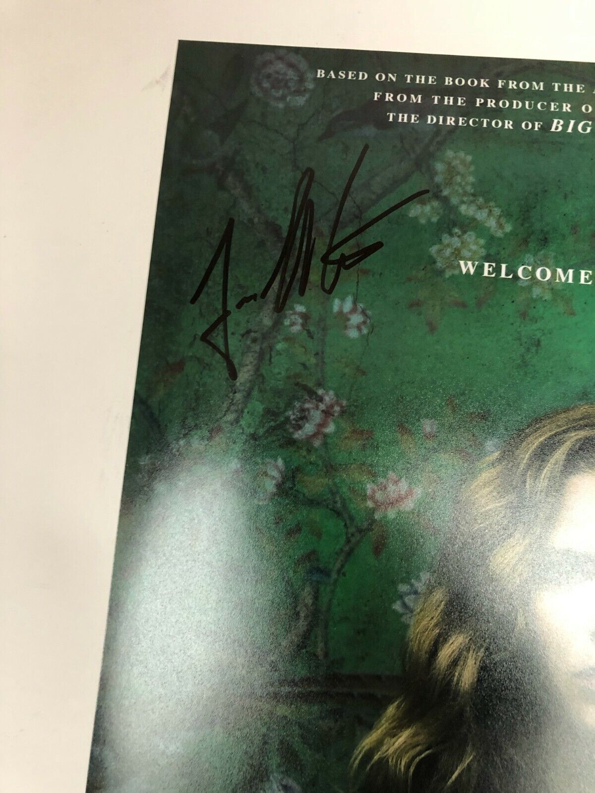 Affiche photo 12x18 signée par Jean-Marc Vallée signée Sharp Objects