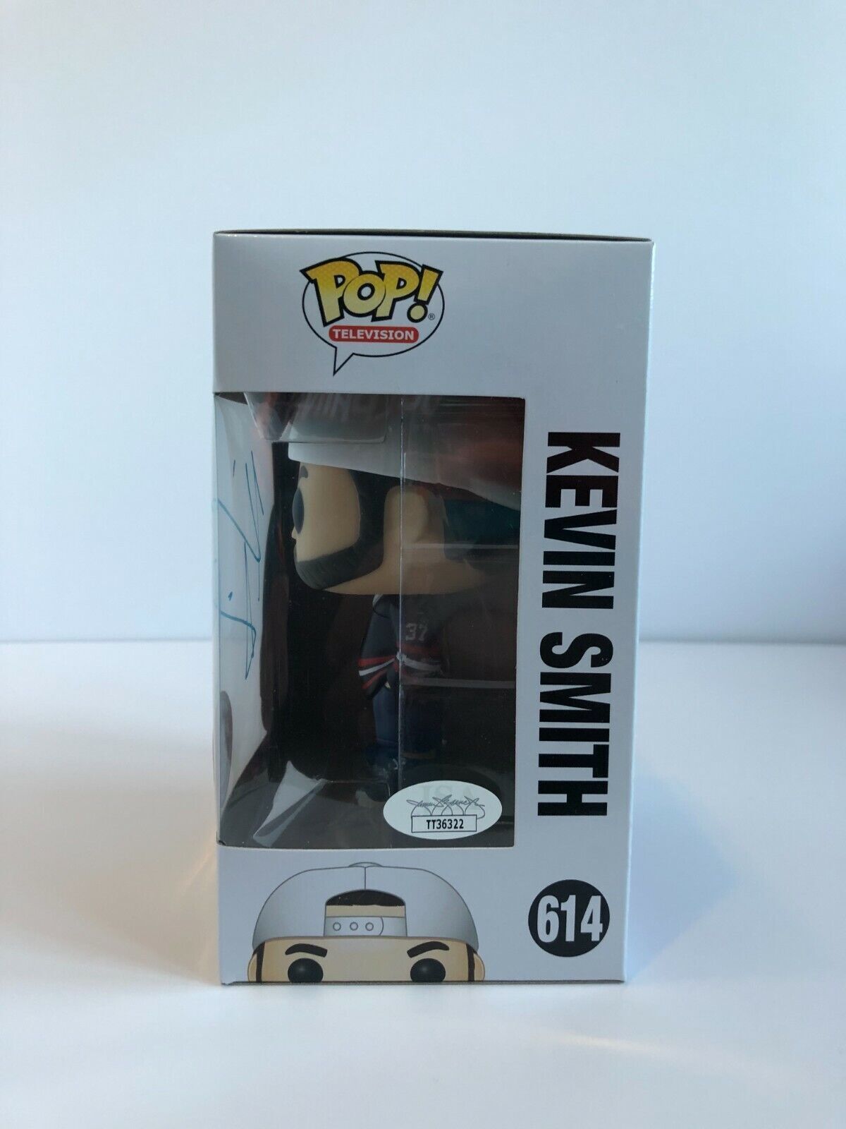 Autographed Kevin Smith signed Pop Funko JSA certified clerks, dogma, silent Bob