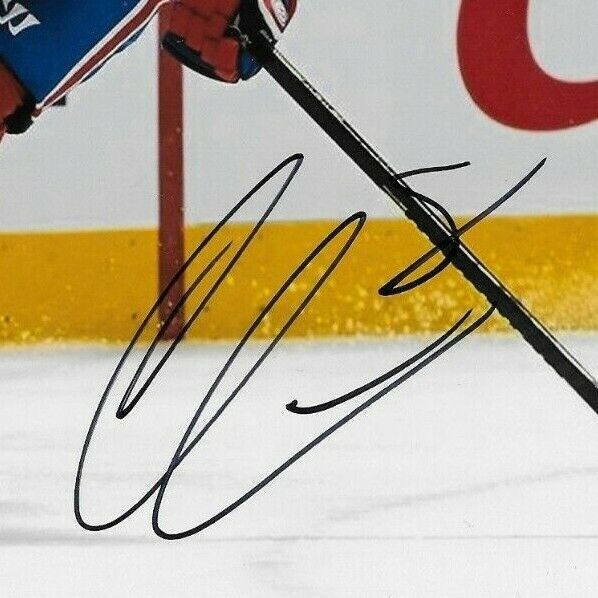 Photo 8x10 autographiée par Ben Chiarot des Canadiens de Montréal #3 Original
