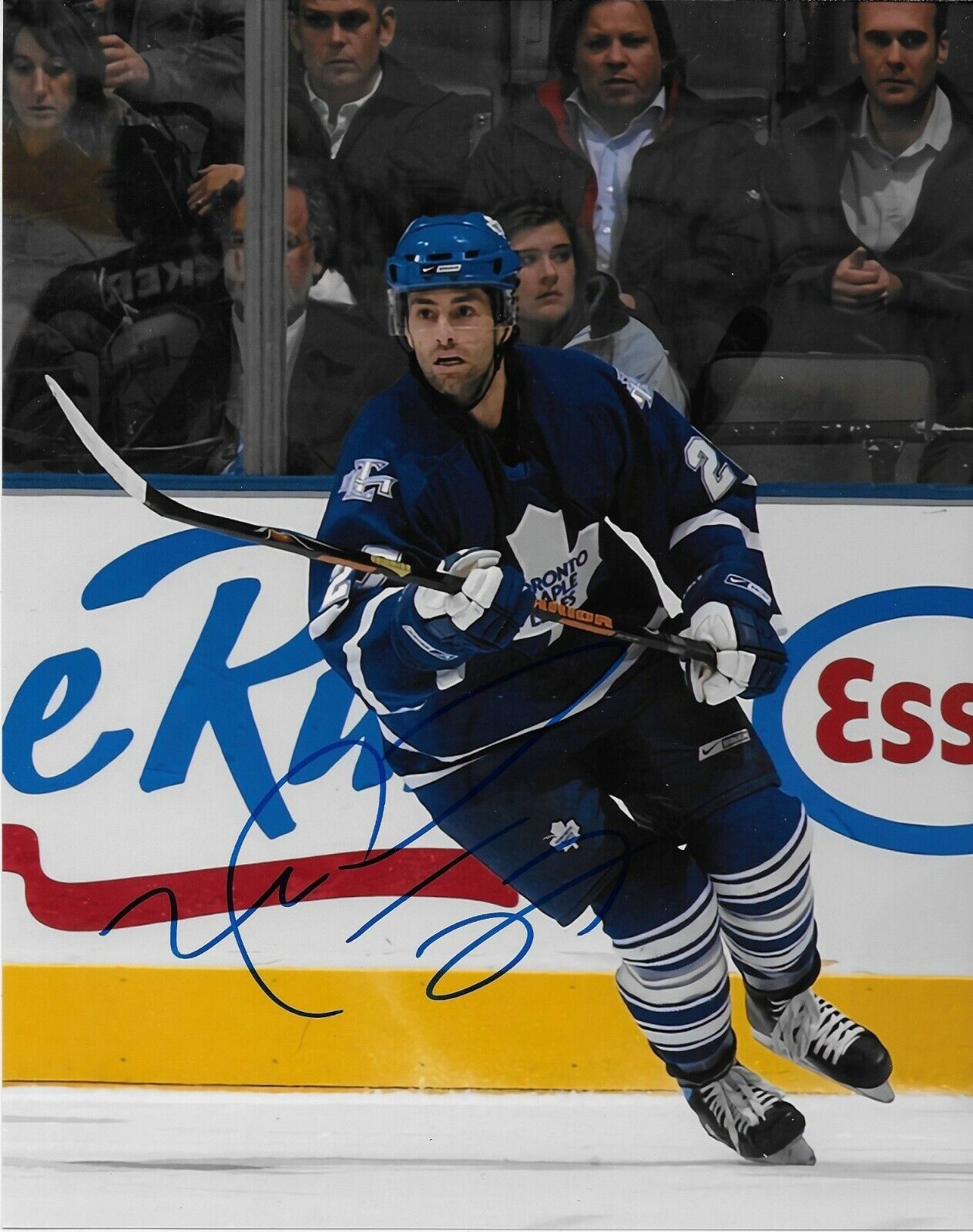 Autographed Toronto Maple Leafs Michael Peca 8x10 Photo Original