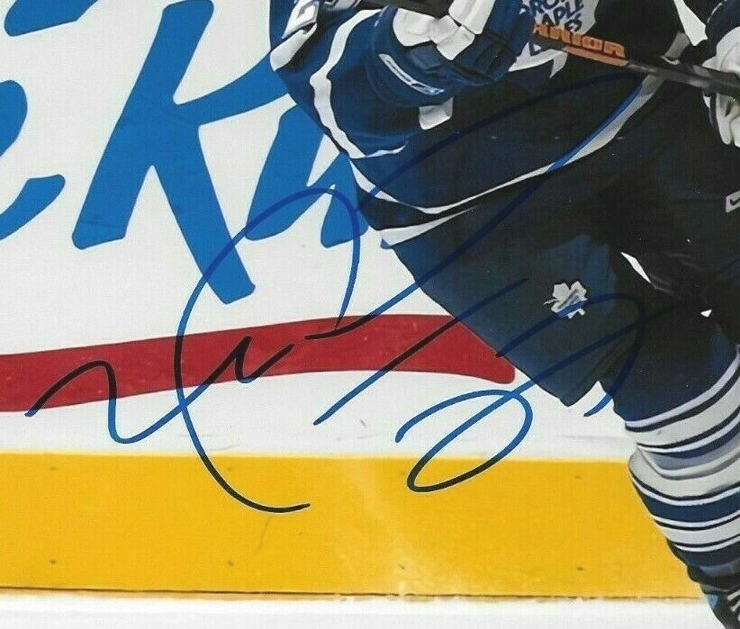 Autographed Toronto Maple Leafs Michael Peca 8x10 Photo Original