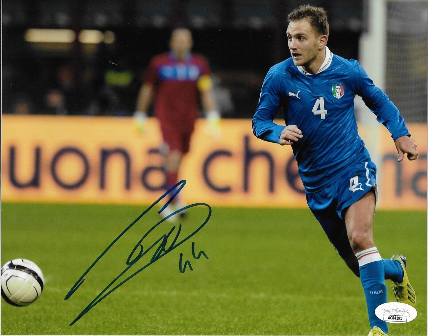 Auto. Domenico Criscito Italie Toronto FC 8x10 Photo #4 avec authentification JSA