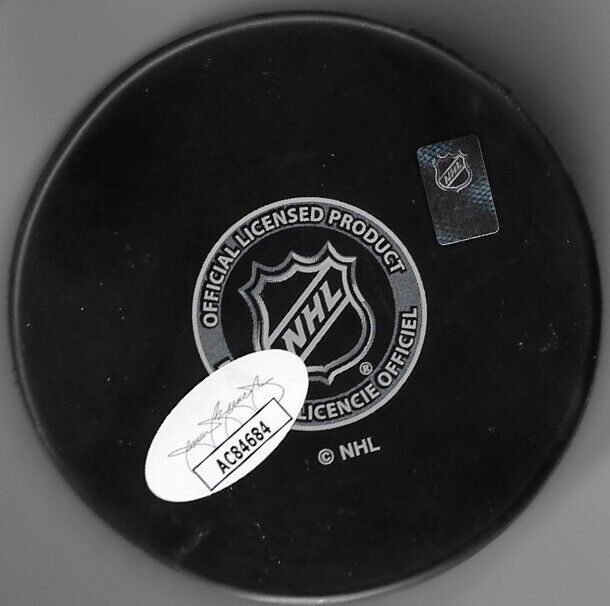 Autographed Montreal Canadiens Martin St. Louis Hockey Puck w JSA Authentication