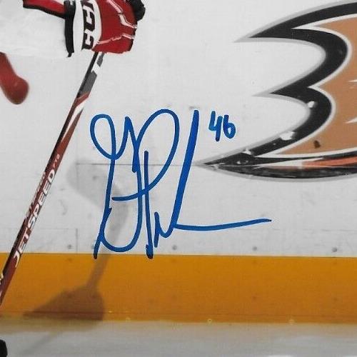Autographed Washington Capitals Garrett Pilon 8x10 Photo #2 Original