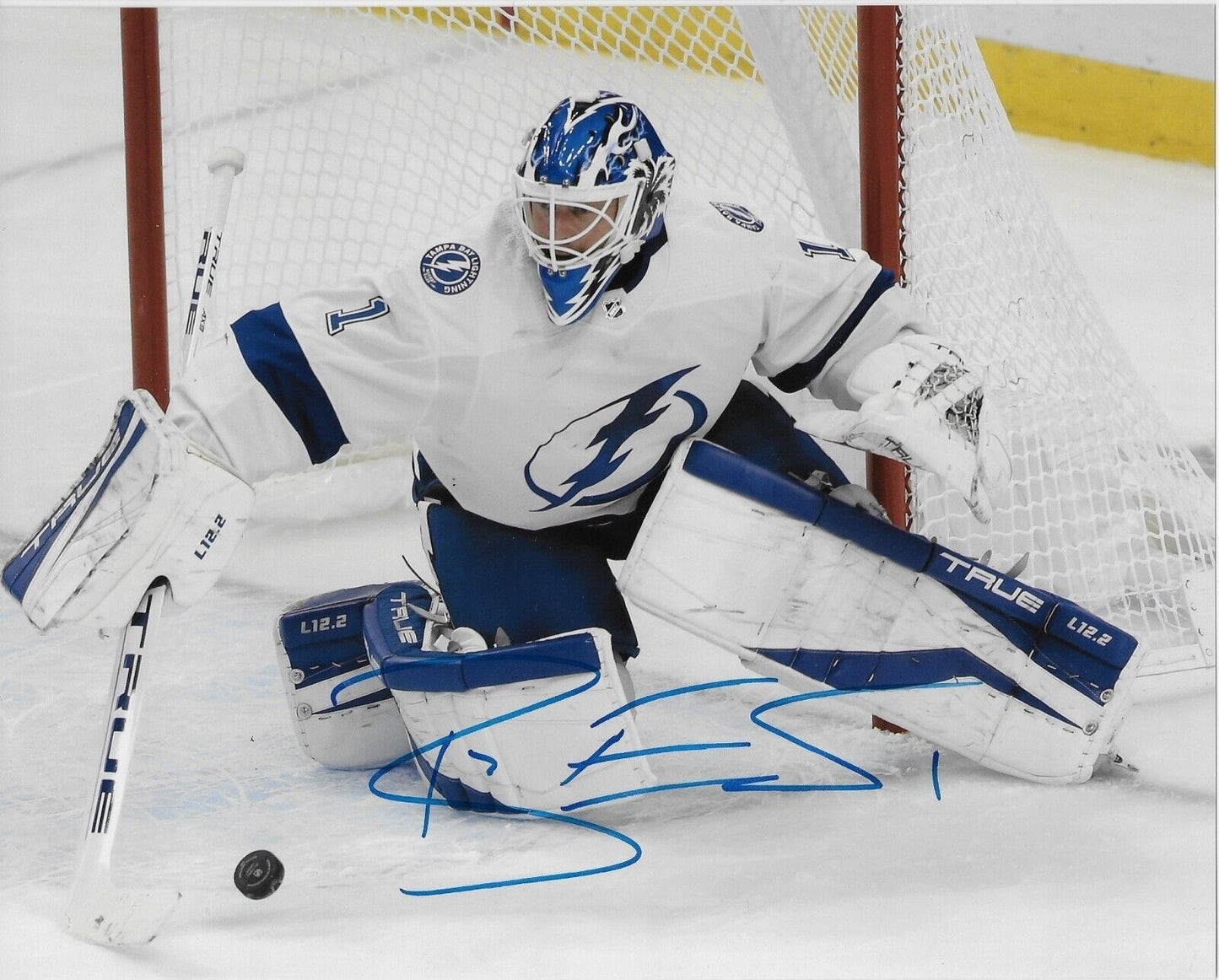 Autographed Tampa Bay Lightning Brian Elliott 8x10 Photo #2 Original