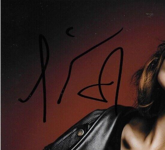 Autographed Singer Actress Tinashe Jorgensen Kachingwe 8x10 Photo Original