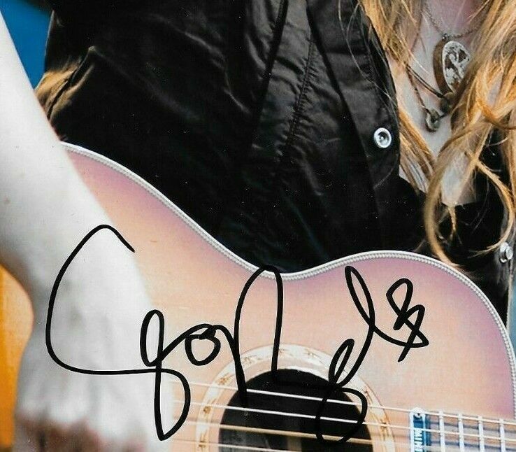 Autographed Singer Songwriter Serena Ryder 8x10 Photo Original