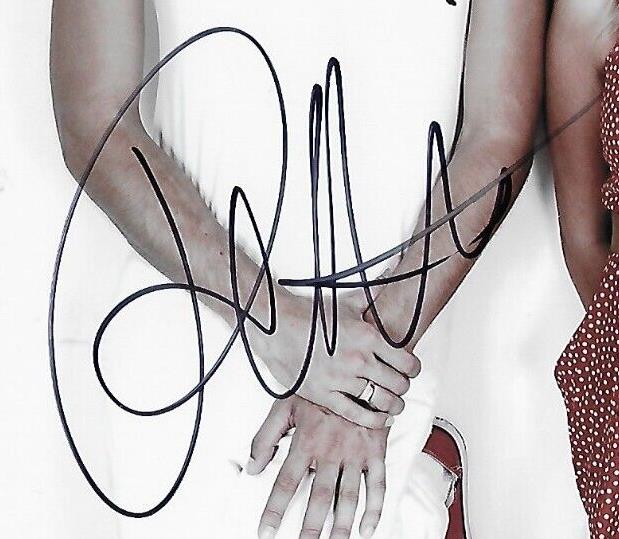 Photo autographiée Hey Ocean Ashleigh Ball David Beckingham David Vertesi 8x10