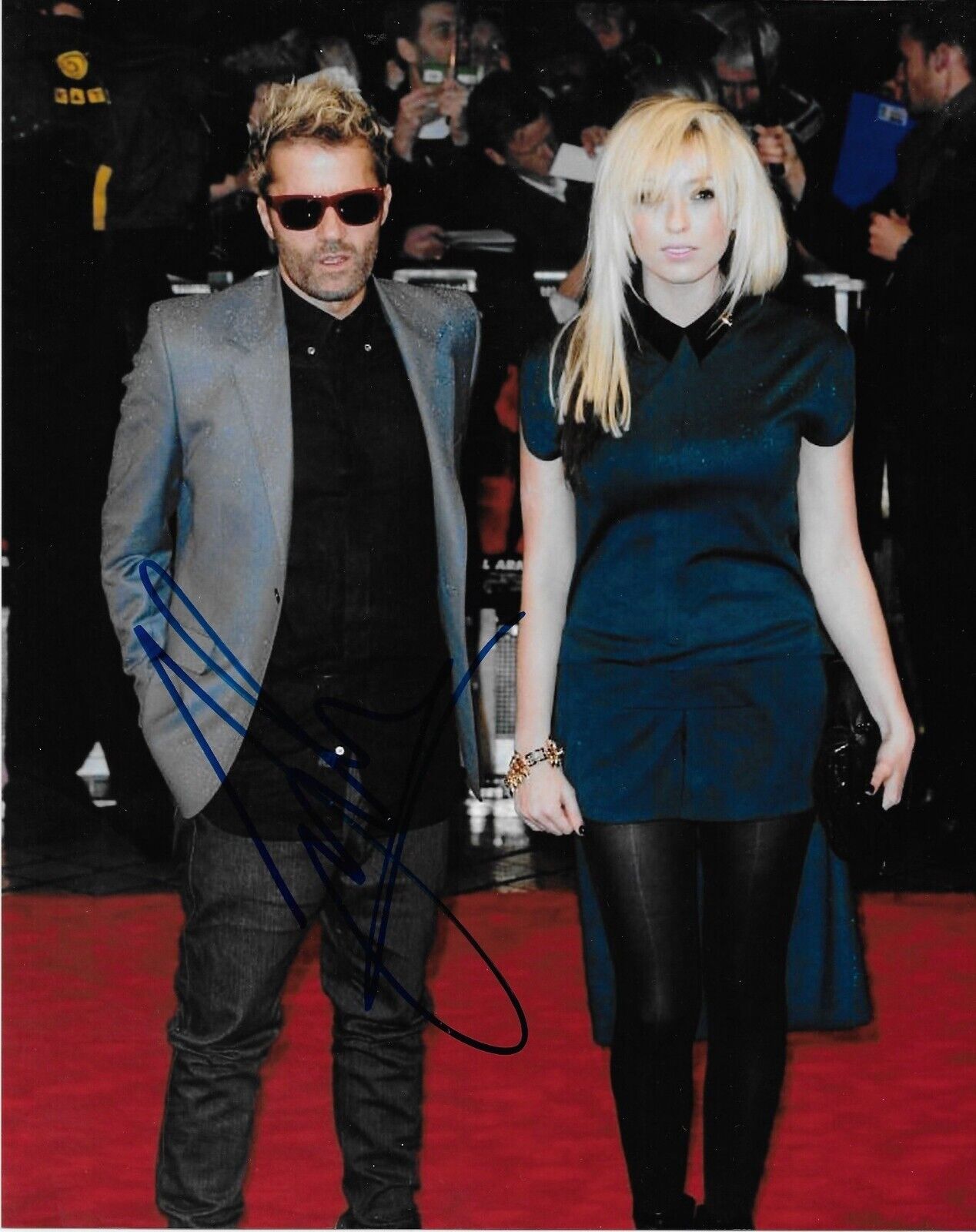 Autographed The Ting Tings 8x10 Photo 4 Original Signed By Jules De Martino ONLY