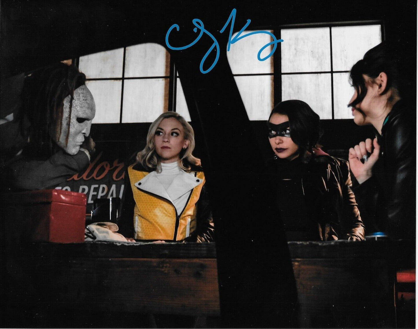 Autographed Emily Kinney The Flash Signed 8x10 Photo #3 Original