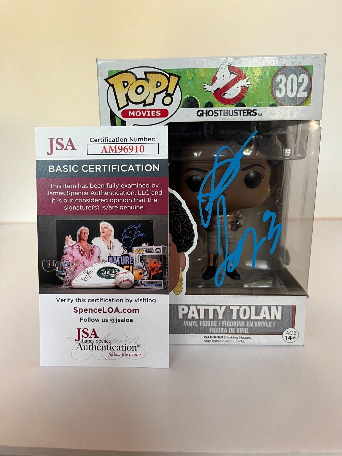 Autographed Leslie Jones signed Ghostbusters Pop Funko JSA certified Patty Tolan